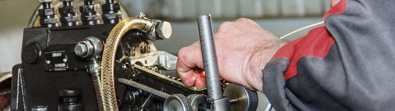 Technician doing Diesel Injector Testing Banbury Autos